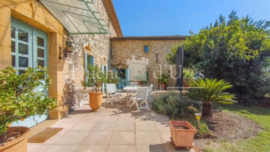 For sale Uzes 9 rooms 330 m2 Gard (30700) photo 2