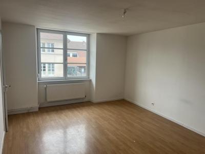Louer Maison Saulx 675 euros