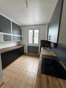 Louer Appartement Paris-15eme-arrondissement 2460 euros