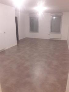 Louer Appartement 80 m2 Duerne