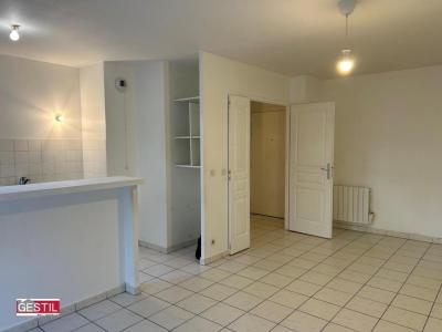 Louer Appartement 45 m2 Vaureal