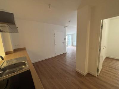For rent Marseille-1er-arrondissement 2 rooms Bouches du Rhone (13001) photo 2