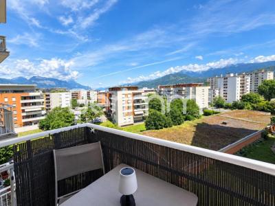 Louer Appartement Echirolles 890 euros