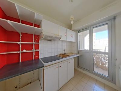 For rent Clichy 3 rooms 55 m2 Hauts de Seine (92110) photo 2