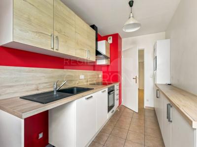 Acheter Appartement Lyon-8eme-arrondissement 275000 euros