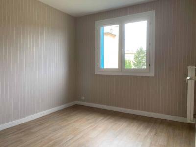 Louer Appartement Romilly-sur-seine 614 euros