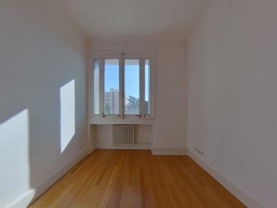 Louer Appartement 90 m2 Lyon-6eme-arrondissement