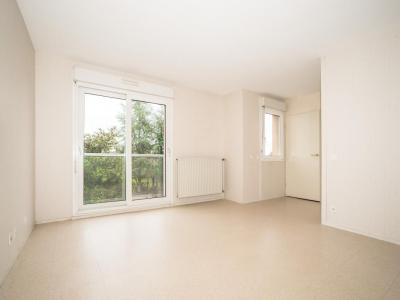 Annonce Location 3 pi�ces Appartement Fontaines 71
