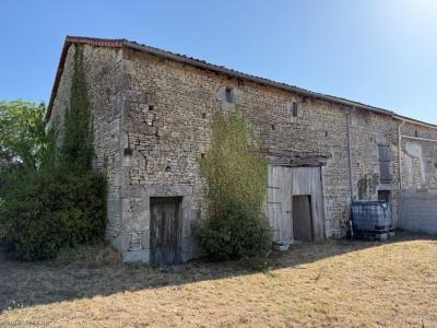 For sale Ruffec 107 m2 Charente (16700) photo 1