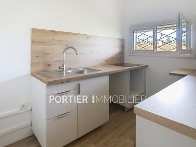Louer Appartement 45 m2 Antibes