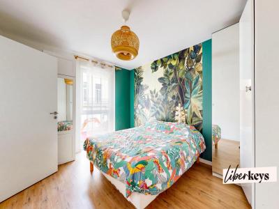 For sale Lille 5 rooms 109 m2 Nord (59800) photo 4