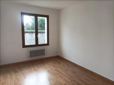 Louer Maison Saint-jean-de-la-ruelle 946 euros