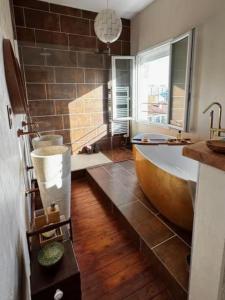 Louer Appartement 169 m2 Bordeaux