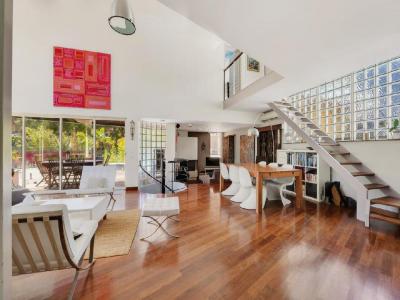 For sale autoroute 7 rooms 191 m2 Bouches du Rhone (13620) photo 3