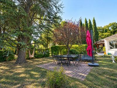 For sale commodit�s 7 rooms 183 m2 Drome (26130) photo 1
