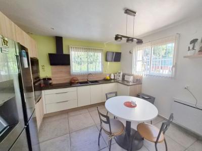 For sale Six-fours-les-plages 5 rooms 128 m2 Var (83140) photo 4