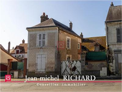 For sale Selles-sur-cher 2 rooms 98 m2 Loir et cher (41130) photo 0