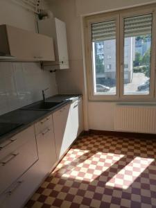 For rent Lyon-9eme-arrondissement 3 rooms 60 m2 Rhone (69009) photo 4