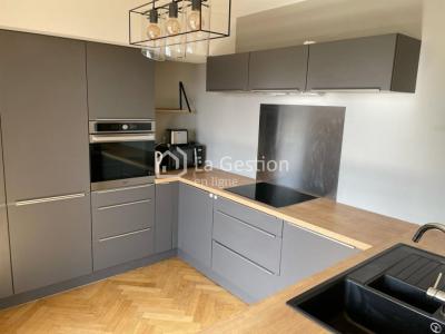 Louer Appartement 86 m2 Sainte-foy-les-lyon