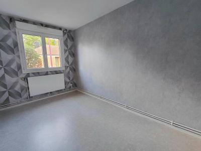 For sale Guesnain 3 rooms 69 m2 Nord (59287) photo 3