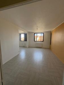 Annonce Location 4 pi�ces Appartement Pelussin 42