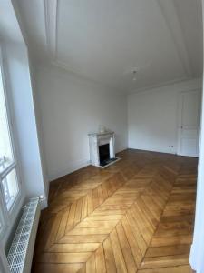 Louer Appartement 60 m2 Paris-17eme-arrondissement