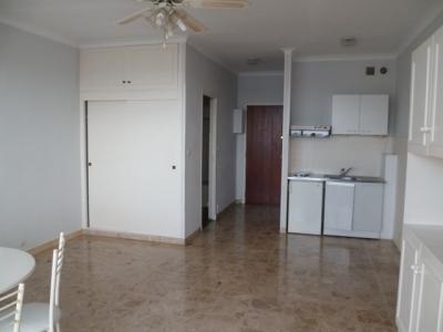 Louer Appartement Ajaccio 607 euros