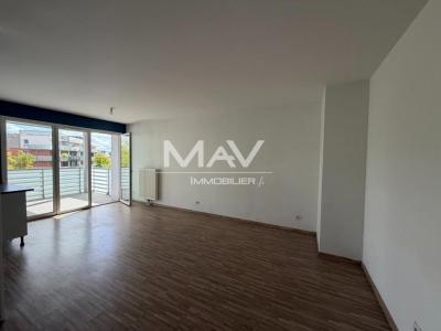 For sale Lesquin 3 rooms 59 m2 Nord (59810) photo 2
