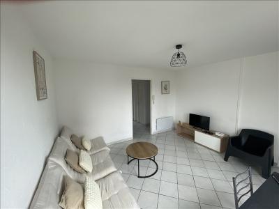 For rent Perpignan 4 rooms 69 m2 Pyrenees orientales (66100) photo 1