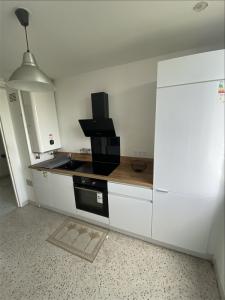 For rent Perpignan 4 rooms 69 m2 Pyrenees orientales (66100) photo 2
