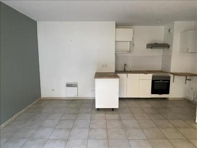 Annonce Location 3 pi�ces Appartement Seyne-sur-mer 83