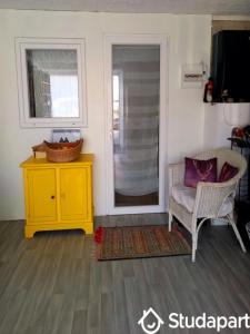 Louer Appartement 15 m2 Cheval-blanc