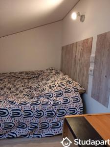 Louer Appartement Cheval-blanc 400 euros