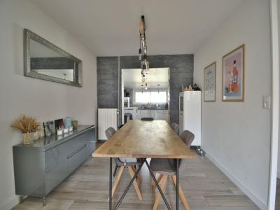 For sale CHOLET LA BAUMI�RE 4 rooms 87 m2 Maine et loire (49300) photo 2