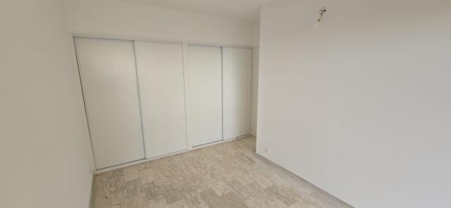 Louer Appartement  760 euros