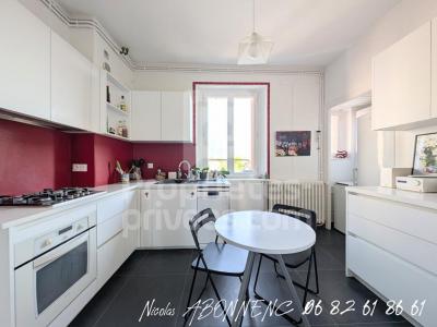For sale Grenoble 3 rooms 78 m2 Isere (38000) photo 4