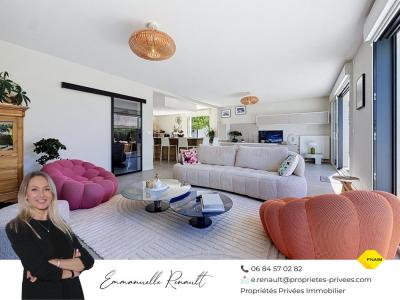 For sale Vannes 8 rooms 165 m2 Morbihan (56000) photo 0