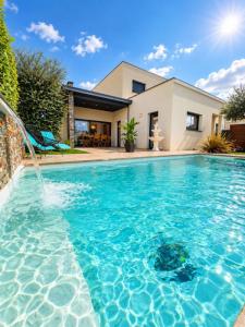 For sale Serignan 5 rooms 142 m2 Herault (34410) photo 0