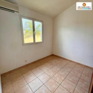 Louer Appartement Saint-pierre 880 euros