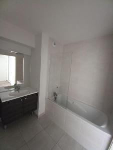 For rent Armentieres 3 rooms 69 m2 Nord (59280) photo 1