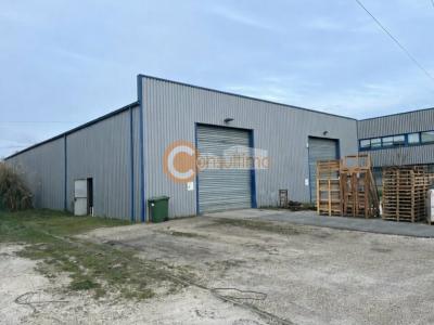 For rent Carbon-blanc 850 m2 Gironde (33560) photo 0