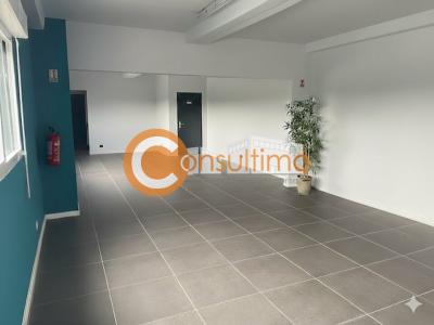 Acheter Commerce 350 m2 Izon