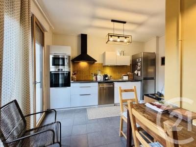 For sale Limoges 4 rooms 107 m2 Haute vienne (87000) photo 0