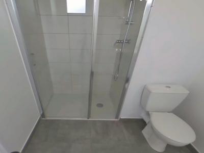 For rent Angers 2 rooms 45 m2 Maine et loire (49000) photo 4