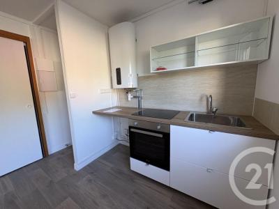 For rent Pont-sainte-maxence 2 rooms 43 m2 Oise (60700) photo 4
