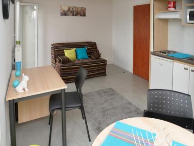 For rent Sens 1 room 27 m2 Yonne (89100) photo 0