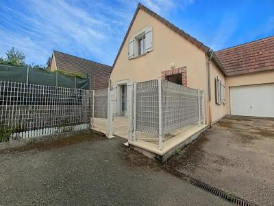 For rent Toucy 4 rooms 99 m2 Yonne (89130) photo 0