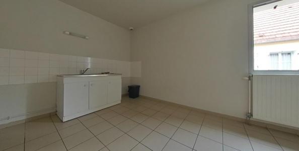 For rent Toucy 4 rooms 99 m2 Yonne (89130) photo 4