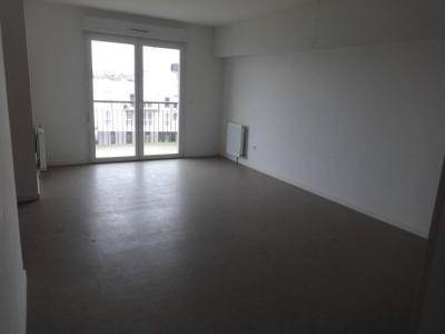 For rent Louviers 1 room 46 m2 Eure (27400) photo 2