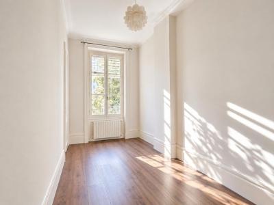 Louer Appartement Lyon-2eme-arrondissement Rhone